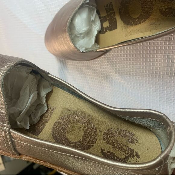 SOREL Women's Ella Slip-On Flats Size 75 in Rose Gold - Picture 9 of 11